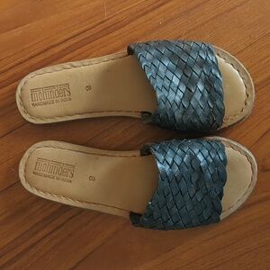 Leather slide sandals